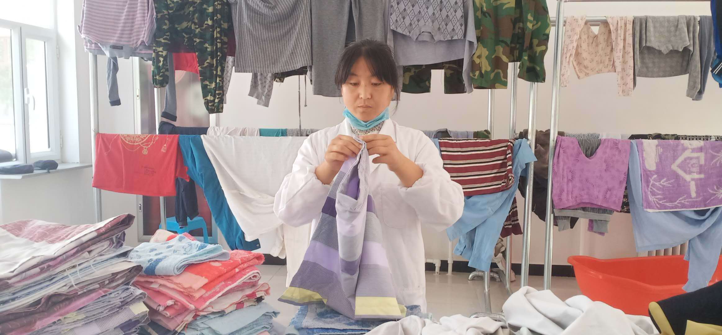 克什克騰旗 關注女性健康，與愛同行——從服飾視角看新時代女性發展